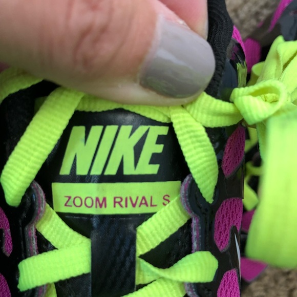 Donating 12.31 Nike Zoom Rival S Track Shoes  8.5 - Picture 6 of 7